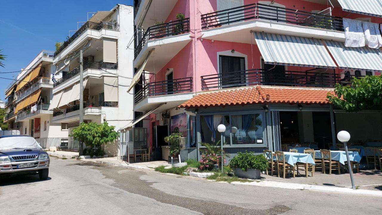 Dolphin 1 Apartment Artemida  Exterior photo